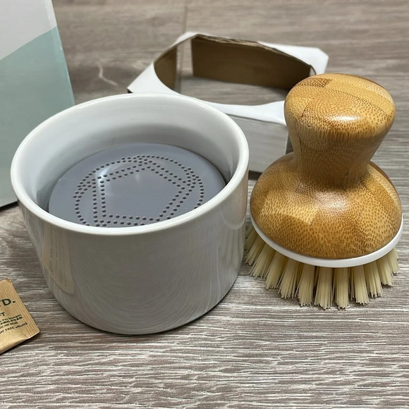 NIB Grove Collaborative Bubble Up Soap Dispenser and Dish Brush Set White - Picture 2 of 9